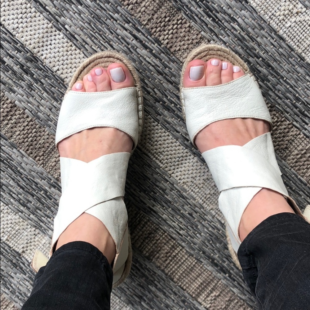 (Sold) Eileen Fisher Willow Espadrille Wedge Sanda - Picture 3 of 8
